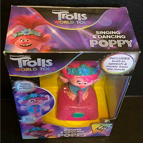 Trolls World Tour Singing & Dancing Poppy Brand NEW Sealed Box - Picture 2 of 10
